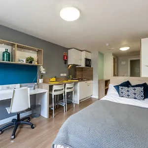 Hotel Joivy Affordable - Adults Only, Edynburg